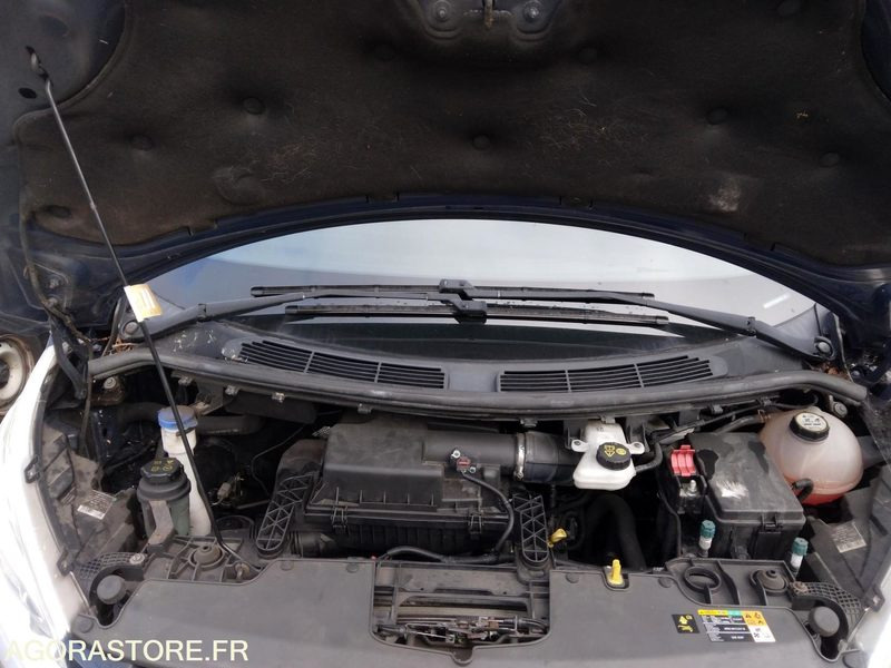 FORD - TRANSIT - Non roulant - 2015 (202 500km) - Minibus, Passenger van: picture 4 FORD - TRANSIT - Non roulant - 2015 (202 500km) - Minibus, Passenger van: picture 4