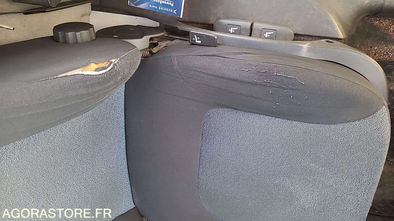 Fiat Doblo - 2010 - 200000kms - AD049AH - Small van: picture 4 Fiat Doblo - 2010 - 200000kms - AD049AH - Small van: picture 4