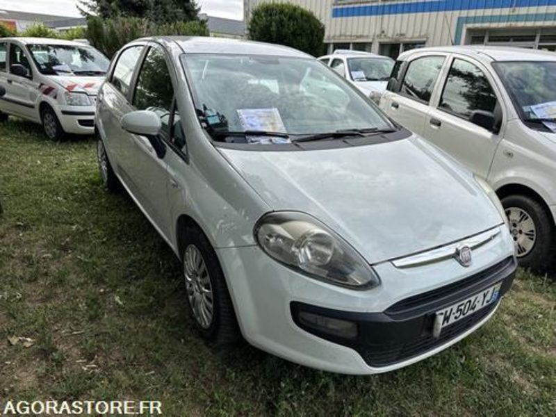 Fiat Punto - BW504YJ - Car: picture 2 Fiat Punto - BW504YJ - Car: picture 2