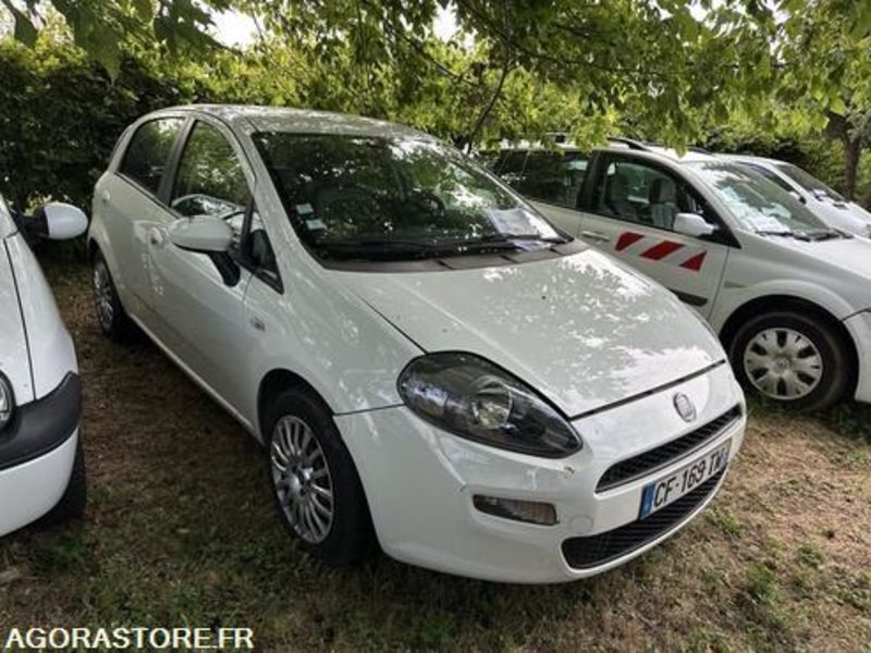 Fiat Punto - CF169TW - Car: picture 2 Fiat Punto - CF169TW - Car: picture 2