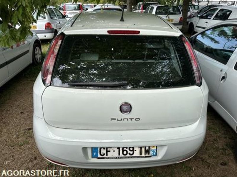 Fiat Punto - CF169TW - Car: picture 4 Fiat Punto - CF169TW - Car: picture 4
