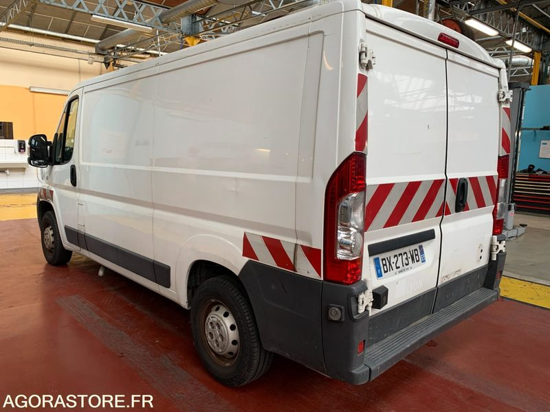 G FOURGON DUCATO BX-273-WB - Panel van: picture 3 G FOURGON DUCATO BX-273-WB - Panel van: picture 3