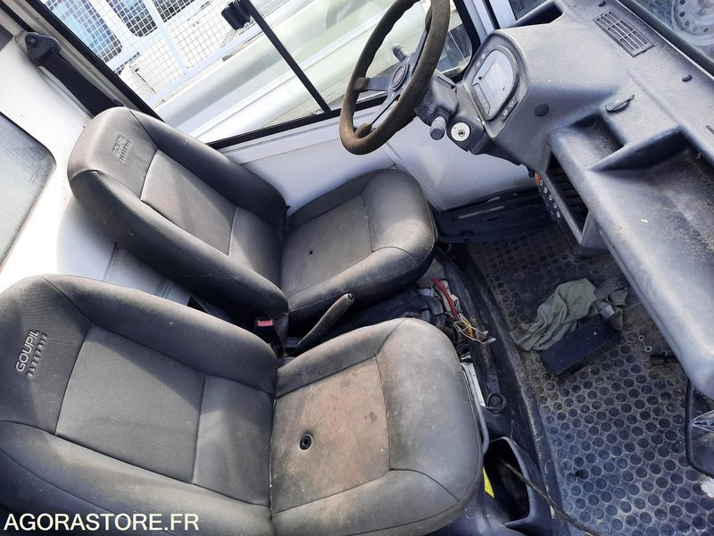 GOUPIL G3 - 2011 - 54 000KM - Side-by-side/ ATV: picture 3 GOUPIL G3 - 2011 - 54 000KM - Side-by-side/ ATV: picture 3