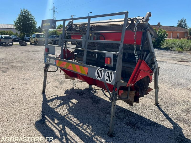 GRAVILLONNEUR ROLA 450 MAUGUIN D'OCCASION - Asphalt machine: picture 3 GRAVILLONNEUR ROLA 450 MAUGUIN D'OCCASION - Asphalt machine: picture 3