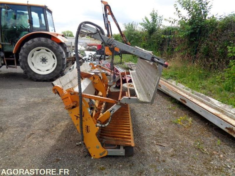 GRAVILLONNEUR SECMAIR (E1627) - Construction equipment: picture 2 GRAVILLONNEUR SECMAIR (E1627) - Construction equipment: picture 2