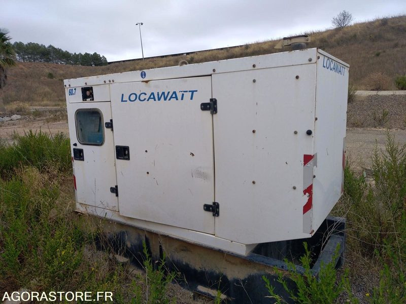 Groupe électrogène SDMO 60 kVA - Generator set: picture 1 Groupe électrogène SDMO 60 kVA - Generator set: picture 1