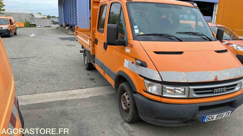 IVECO 35S12 HPI - 278132 KM - Tipper van: picture 2 IVECO 35S12 HPI - 278132 KM - Tipper van: picture 2