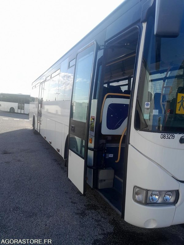 IVECO BUS CROSSWAY N°083219 - School bus: picture 5 IVECO BUS CROSSWAY N°083219 - School bus: picture 5