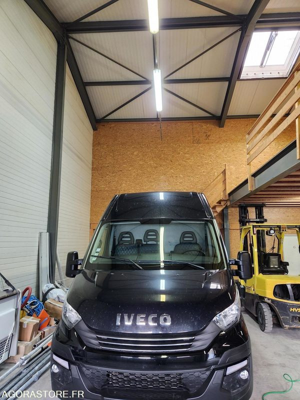 IVECO DAILY 35C21- 2017 / 170000 KM - Panel van: picture 5 IVECO DAILY 35C21- 2017 / 170000 KM - Panel van: picture 5