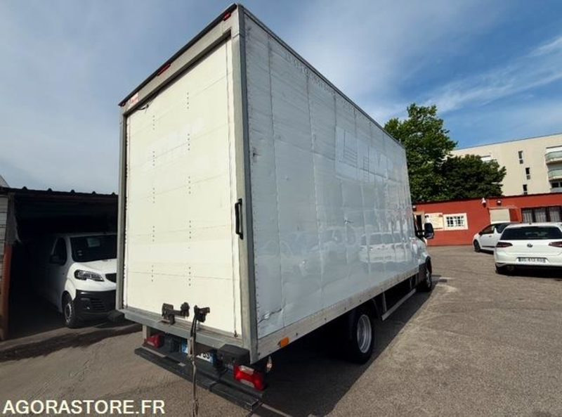 Iveco DAILY CCB - 2020 - 295 000km - Panel van: picture 5 Iveco DAILY CCB - 2020 - 295 000km - Panel van: picture 5