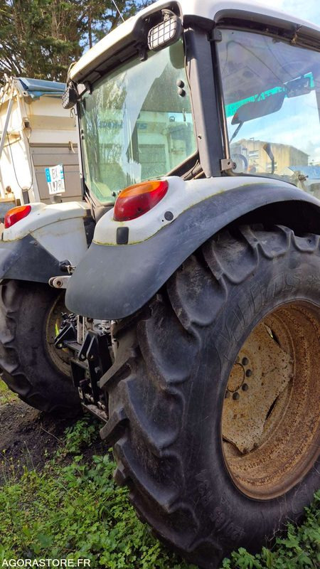 JHON DEERE M6220 - 2004 - Farm tractor: picture 3 JHON DEERE M6220 - 2004 - Farm tractor: picture 3