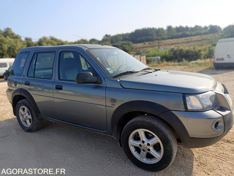 LAND ROVER FREELANDER - 2004 - 221800KMS - SUV: picture 2 LAND ROVER FREELANDER - 2004 - 221800KMS - SUV: picture 2