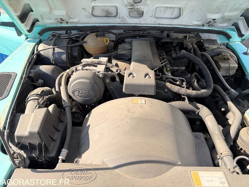 Land Rover Defender BW-587-VJ Mini Combiné Export Exclusivement - Pickup truck: picture 5 Land Rover Defender BW-587-VJ Mini Combiné Export Exclusivement - Pickup truck: picture 5