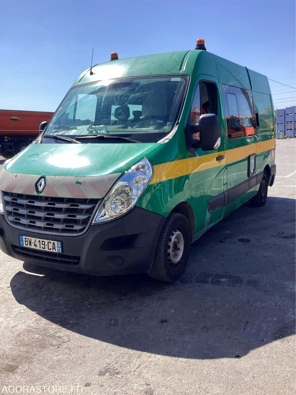 MASTER F3500 L2H2 DCI 125 - 2011 / 305763 KM (P1508942) - Panel van: picture 4 MASTER F3500 L2H2 DCI 125 - 2011 / 305763 KM (P1508942) - Panel van: picture 4