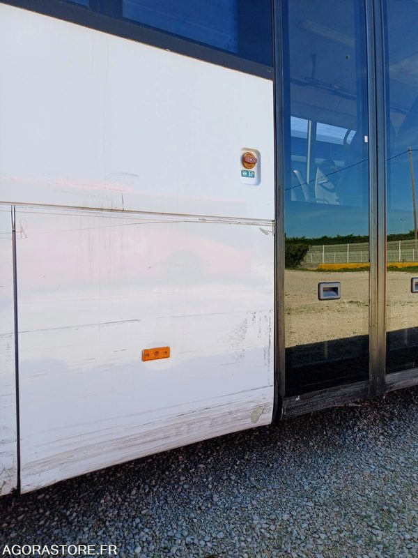 MERCEDES BENZ INTOURO 21889 (6110) MEC 30/12/2009 292975 KM AJ-755-CX - School bus: picture 4 MERCEDES BENZ INTOURO 21889 (6110) MEC 30/12/2009 292975 KM AJ-755-CX - School bus: picture 4