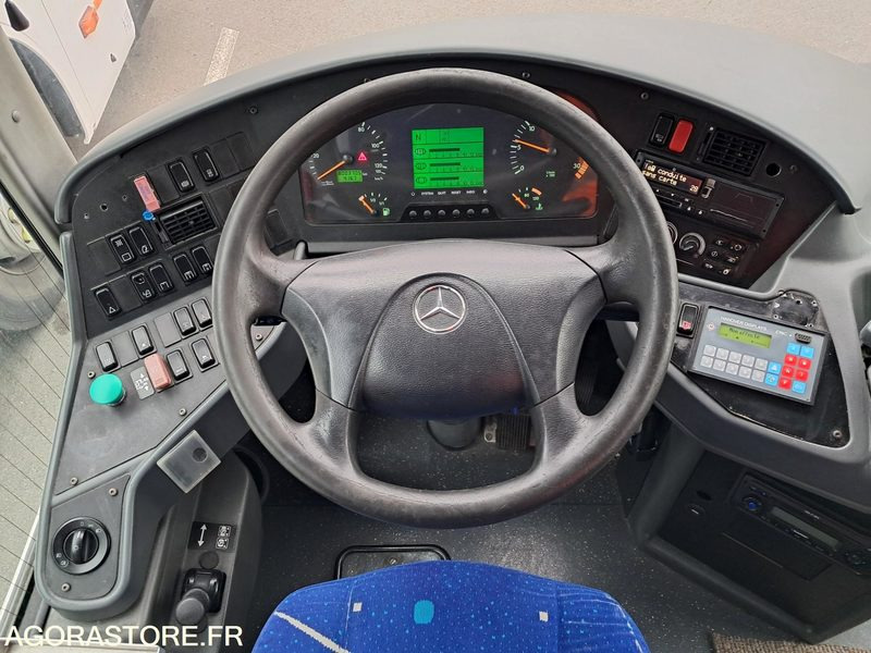 MERCEDES INTOURO N°083294 - School bus: picture 2 MERCEDES INTOURO N°083294 - School bus: picture 2