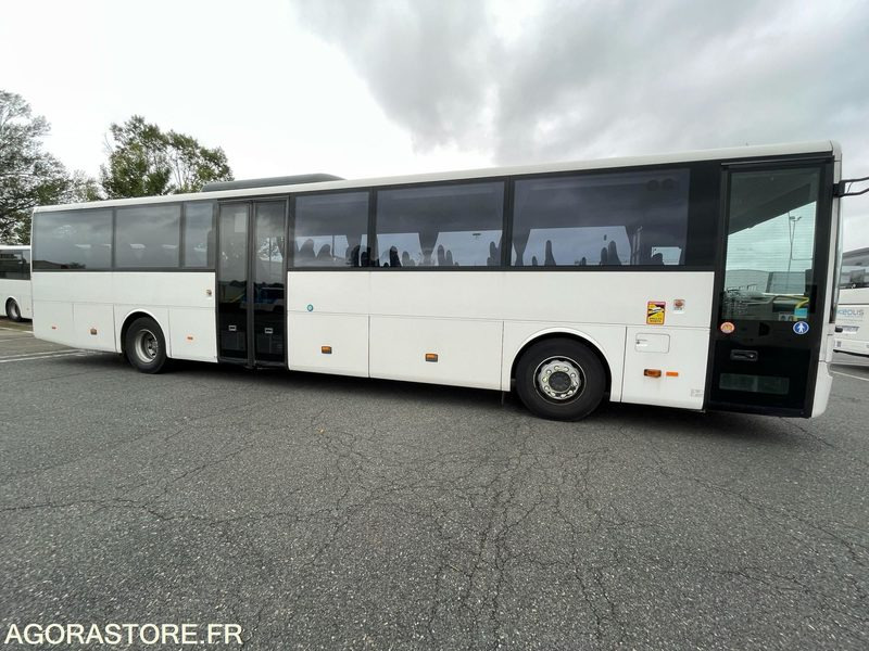MERCEDES INTOURO N°093308 - School bus: picture 2 MERCEDES INTOURO N°093308 - School bus: picture 2