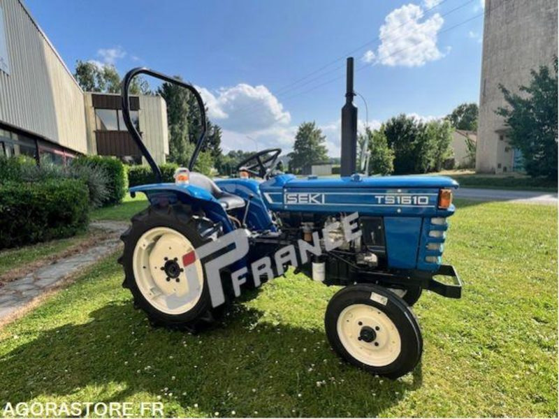 MICROTRACTEUR ISEKI 16CV 2 ROUES MOTRICES DIESEL 970H DANS L'ETAT ROULANT - Farm tractor: picture 1 MICROTRACTEUR ISEKI 16CV 2 ROUES MOTRICES DIESEL 970H DANS L'ETAT ROULANT - Farm tractor: picture 1