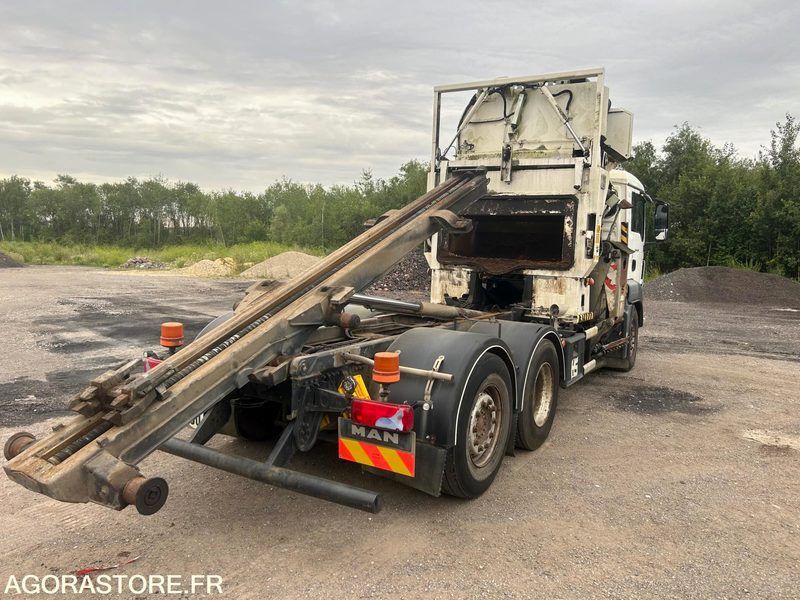 Man compacteur polybenne - 2011 - 325 000km - Garbage truck: picture 3 Man compacteur polybenne - 2011 - 325 000km - Garbage truck: picture 3