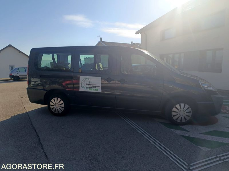 Mini Bus - Minibus, Passenger van: picture 2 Mini Bus - Minibus, Passenger van: picture 2