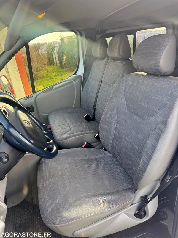 Minibus Renault Trafic l2h1 9 places - Minibus, Passenger van: picture 5 Minibus Renault Trafic l2h1 9 places - Minibus, Passenger van: picture 5