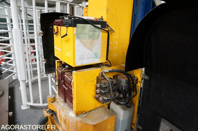 NACELLE ABM BELONE 1100 - Tool/ Equipment: picture 3 NACELLE ABM BELONE 1100 - Tool/ Equipment: picture 3