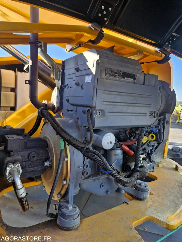 NACELLE HAULOTTE H20PX automotrice 4x4 20m - 2016 - 950h - Aerial platform: picture 4 NACELLE HAULOTTE H20PX automotrice 4x4 20m - 2016 - 950h - Aerial platform: picture 4