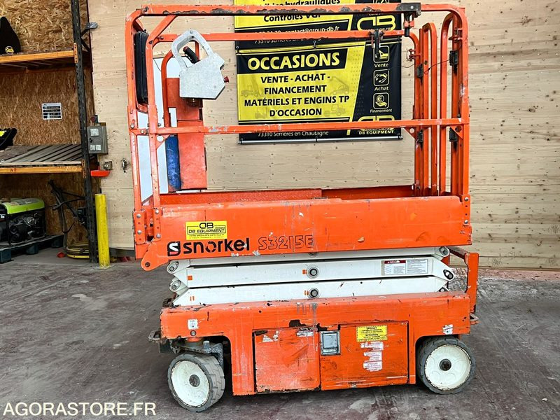 Nacelle ciseaux 6,5M électrique SNORKEL S3215E - 2016 - 840 heures - Scissor lift: picture 1 Nacelle ciseaux 6,5M électrique SNORKEL S3215E - 2016 - 840 heures - Scissor lift: picture 1