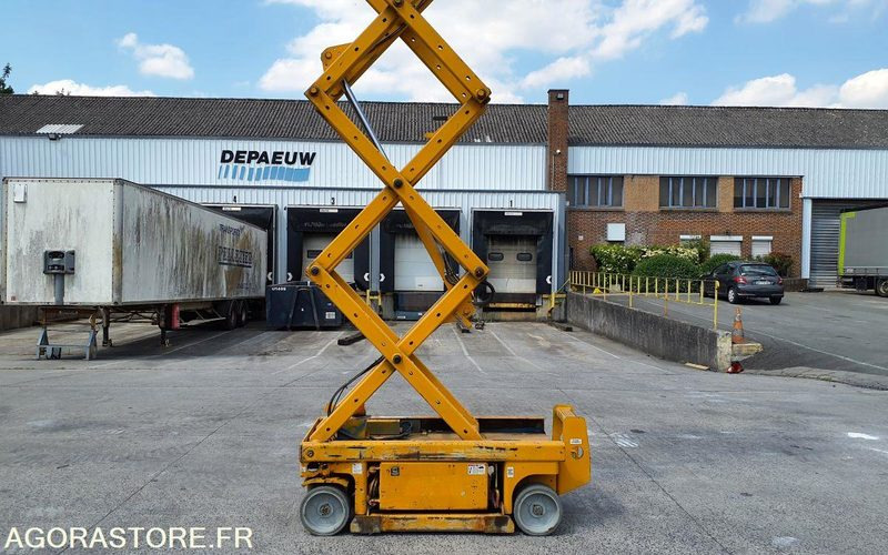 Nacelle electrique à ciseaux 7 m GENIE GS1930 - Aerial platform: picture 2 Nacelle electrique à ciseaux 7 m GENIE GS1930 - Aerial platform: picture 2