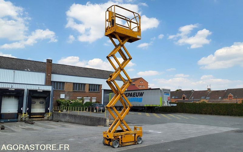 Aerial platform Nacelle electrique à ciseaux 7 m GENIE GS1930: picture 6