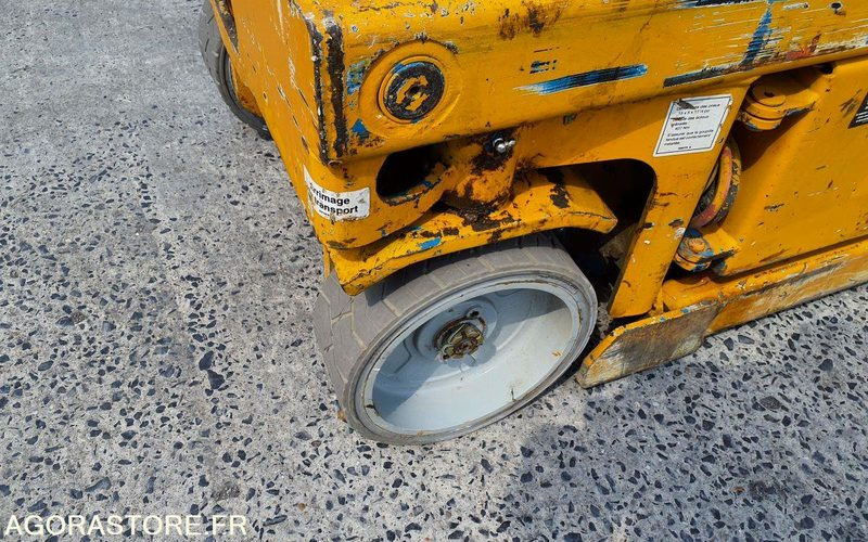 Aerial platform Nacelle electrique à ciseaux 7 m GENIE GS1930: picture 9