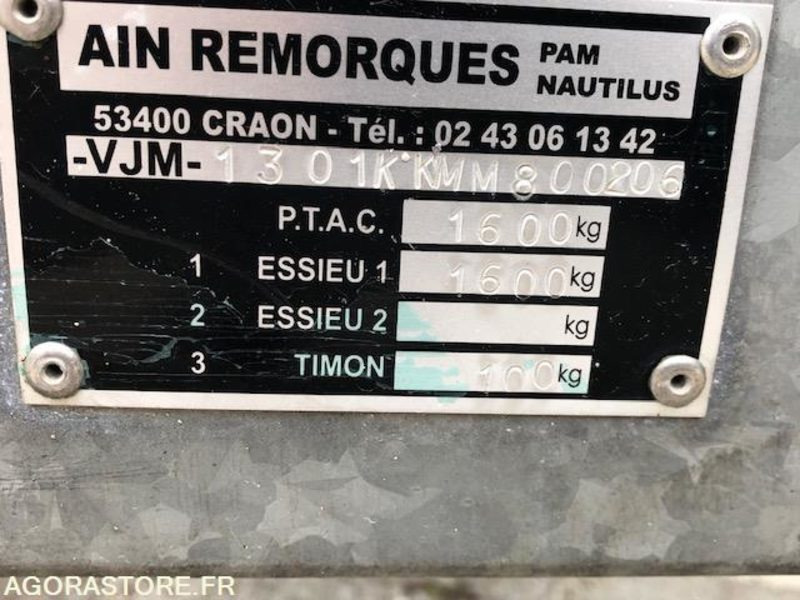 BATEAU DE SKI NAUTIQUE MALIBU RESPONSE INJECTION - Other machinery: picture 5 BATEAU DE SKI NAUTIQUE MALIBU RESPONSE INJECTION - Other machinery: picture 5
