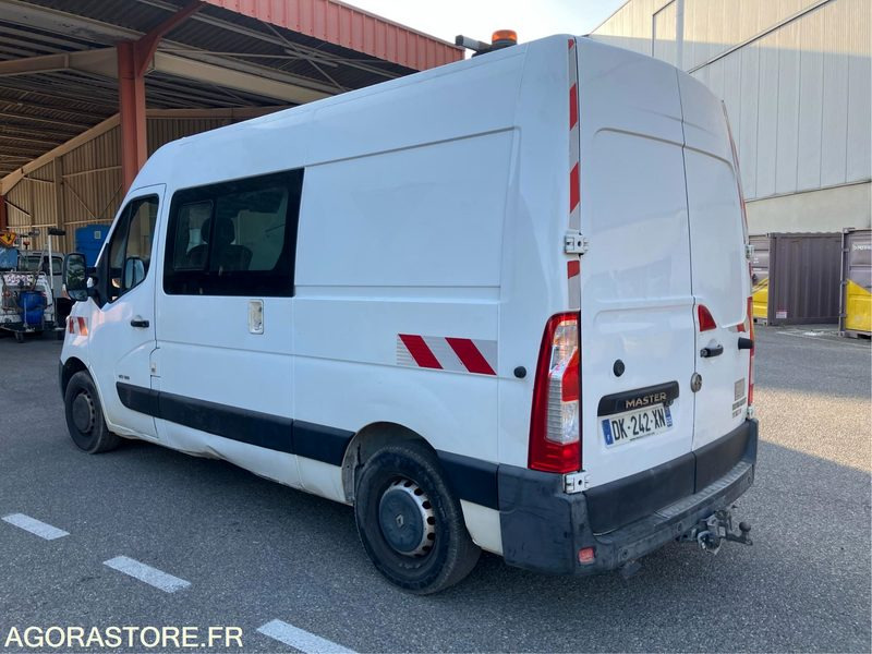 P1511316 - Renault Master VU 4p Fourgon GD CONFOR 2014 186804km - Panel van: picture 2 P1511316 - Renault Master VU 4p Fourgon GD CONFOR 2014 186804km - Panel van: picture 2