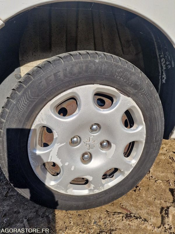 Car PEUGEOT 206 - LOT N°1: picture 6