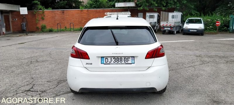 PEUGEOT 308 PHASE 2 2014 - 59538kms - Car: picture 4 PEUGEOT 308 PHASE 2 2014 - 59538kms - Car: picture 4