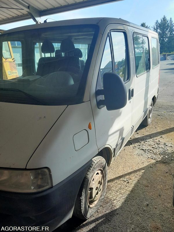 PEUGEOT BOXER 9 PLACES - Minibus, Passenger van: picture 2 PEUGEOT BOXER 9 PLACES - Minibus, Passenger van: picture 2