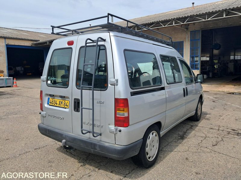 PEUGEOT EXPERT COMBI 8 PLACES - Minibus, Passenger van: picture 3 PEUGEOT EXPERT COMBI 8 PLACES - Minibus, Passenger van: picture 3