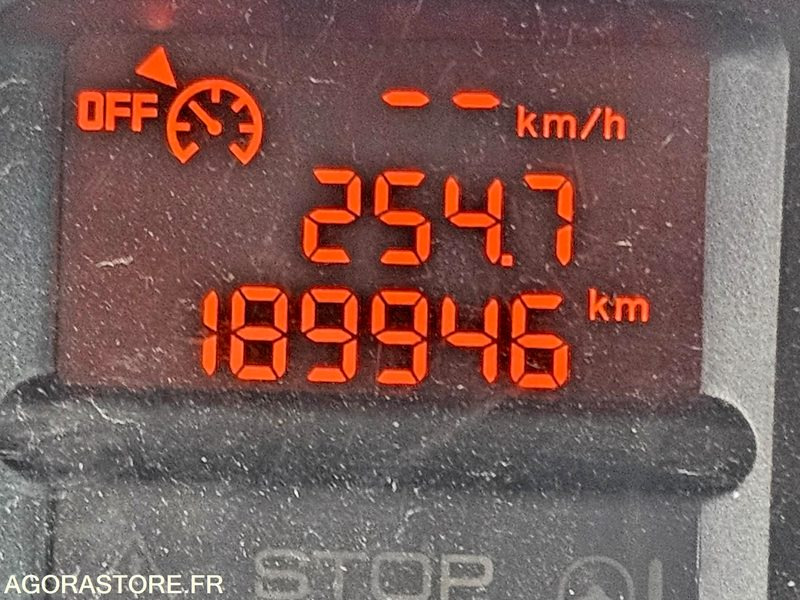 Small van PEUGEOT PARTNER - 2018 - 189946KM - FB126SH: picture 10