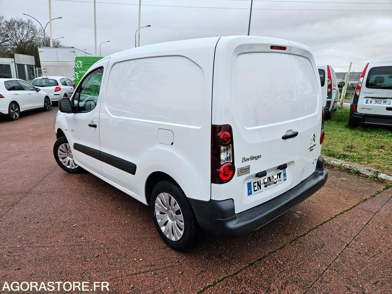 PEUGEOT PARTNER ÉLECTRIQUE 3 PLACES GPS CLIM - 2017 - 23300KMS - Small van, Electric van: picture 4 PEUGEOT PARTNER ÉLECTRIQUE 3 PLACES GPS CLIM - 2017 - 23300KMS - Small van, Electric van: picture 4