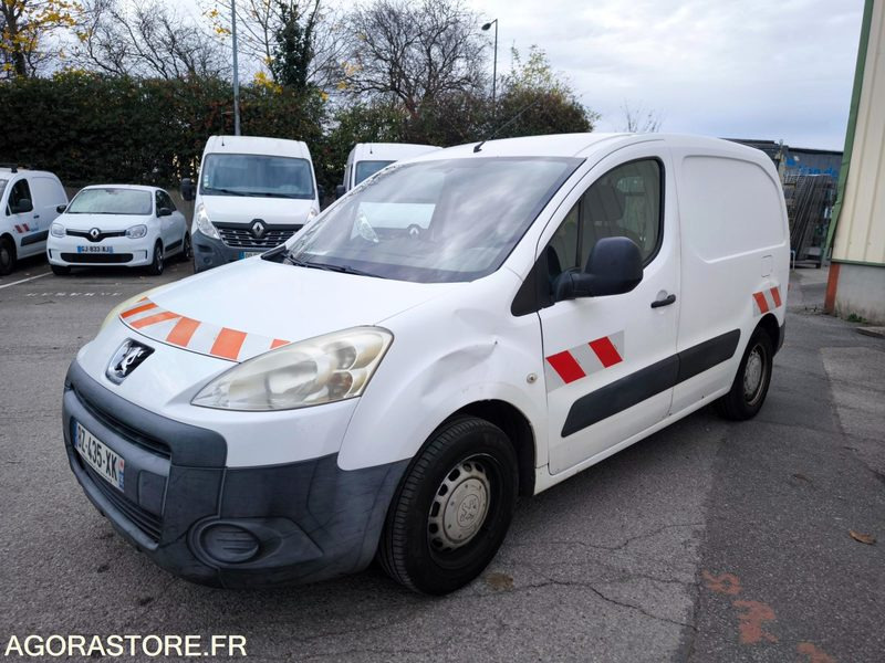 PEUGEOT PARTNER - Small van: picture 1 PEUGEOT PARTNER - Small van: picture 1