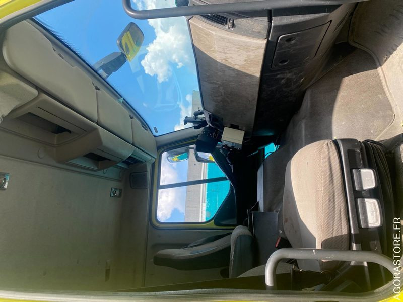PORTEUR BOM 26T VOLVO GEESINK - 160803km- 2014 (4002) - Garbage truck: picture 2 PORTEUR BOM 26T VOLVO GEESINK - 160803km- 2014 (4002) - Garbage truck: picture 2