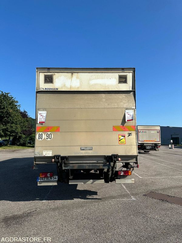 PORTEUR ROUTIER - RENAULT - MIDLUM - 2009 / 307 758 KM - 643 ALN 54 - Box truck: picture 4 PORTEUR ROUTIER - RENAULT - MIDLUM - 2009 / 307 758 KM - 643 ALN 54 - Box truck: picture 4