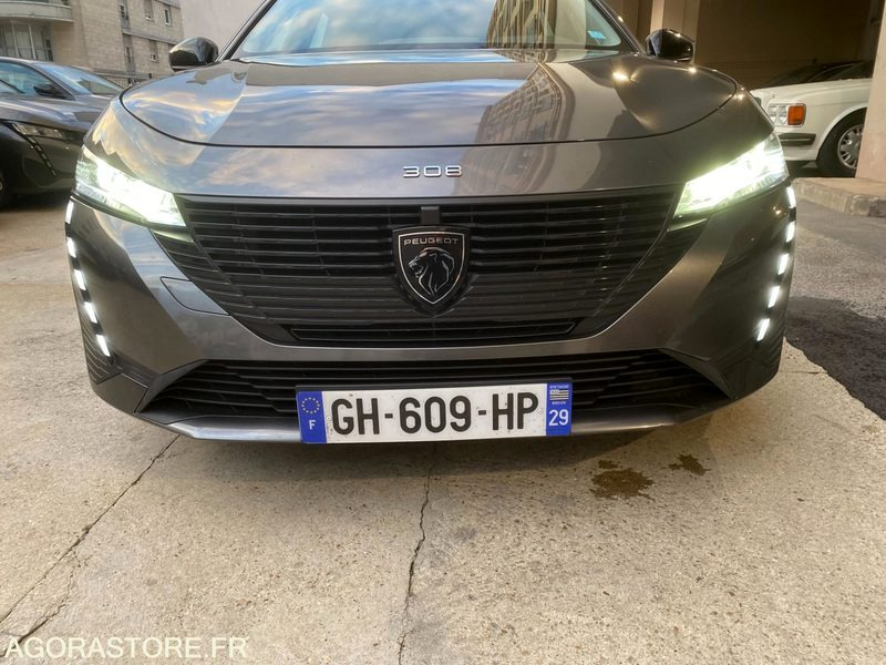 PRIX TTC PEUGEOT 308 III (P5) SW 1.5 BlueHDi 16V EAT8 S&S 130 Boîte automatique - Station wagon: picture 4 PRIX TTC PEUGEOT 308 III (P5) SW 1.5 BlueHDi 16V EAT8 S&S 130 Boîte automatique - Station wagon: picture 4