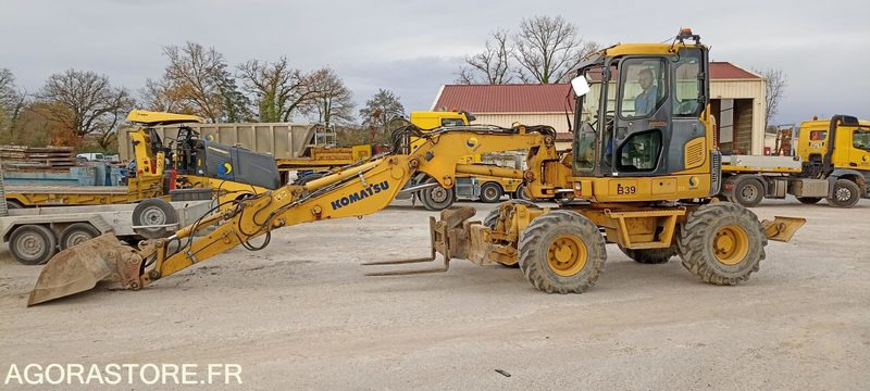 Pelle à pneus - PW98 MR-8 - 2014 - 10450h - Excavator: picture 2 Pelle à pneus - PW98 MR-8 - 2014 - 10450h - Excavator: picture 2