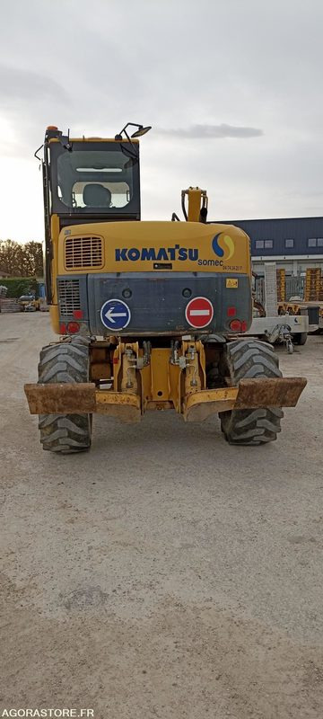 Pelle à pneus - PW98 MR-8 - 2014 - 10450h - Excavator: picture 5 Pelle à pneus - PW98 MR-8 - 2014 - 10450h - Excavator: picture 5