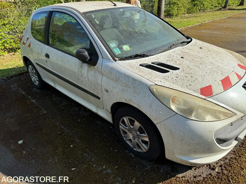 Peugeot 206+ - 2011 / 130 000 KM - Car: picture 2 Peugeot 206+ - 2011 / 130 000 KM - Car: picture 2