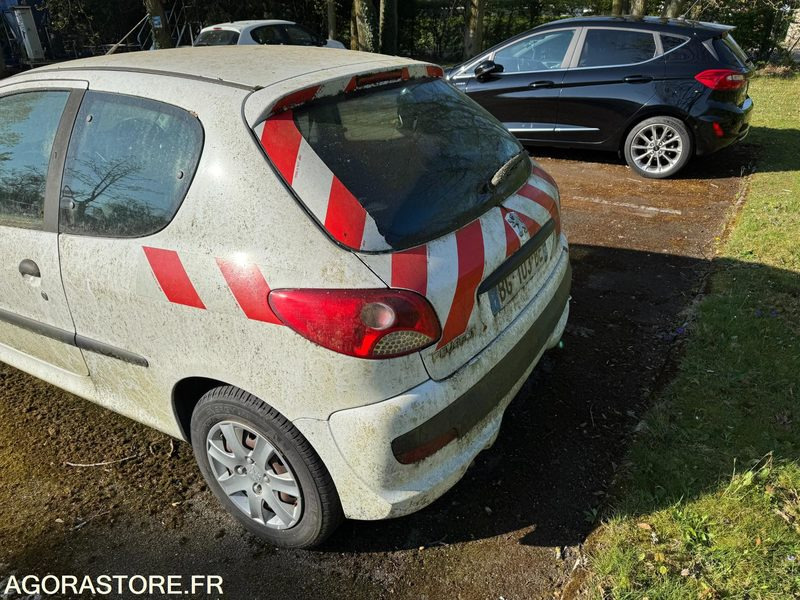 Peugeot 206+ - 2011 / 130 000 KM - Car: picture 3 Peugeot 206+ - 2011 / 130 000 KM - Car: picture 3