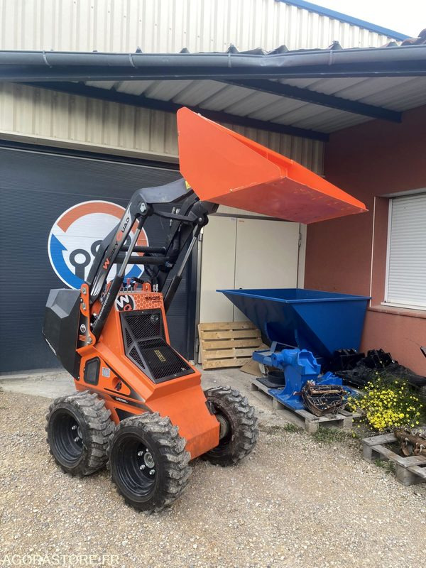 Porte outils SSQ15D 48 heures Worky Quad DIESEL 48 heures - Loader: picture 5 Porte outils SSQ15D 48 heures Worky Quad DIESEL 48 heures - Loader: picture 5