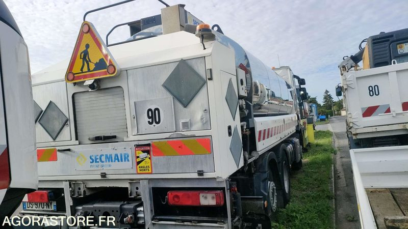 RENAULT C380 - 2015 - 56483 KM - Tank truck: picture 5 RENAULT C380 - 2015 - 56483 KM - Tank truck: picture 5
