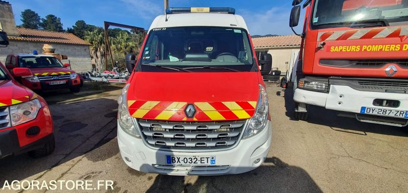 RENAULT MASTER 2.3 DCI TYPE AMBULANCE 151128 kms 2011 - Panel van: picture 2 RENAULT MASTER 2.3 DCI TYPE AMBULANCE 151128 kms 2011 - Panel van: picture 2